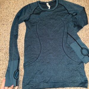 Blue lululemon run swiftly long sleeve
